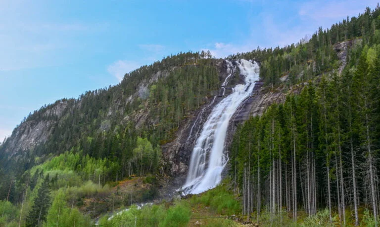 Reiårsfossen. Foto.