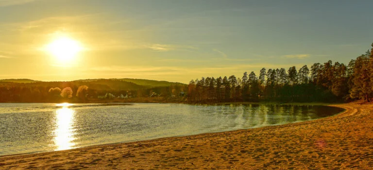 Hornnestangen. Badestrand. Foto.