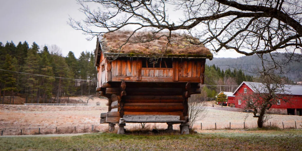 Løylandsloftet (et stabbur). Foto.